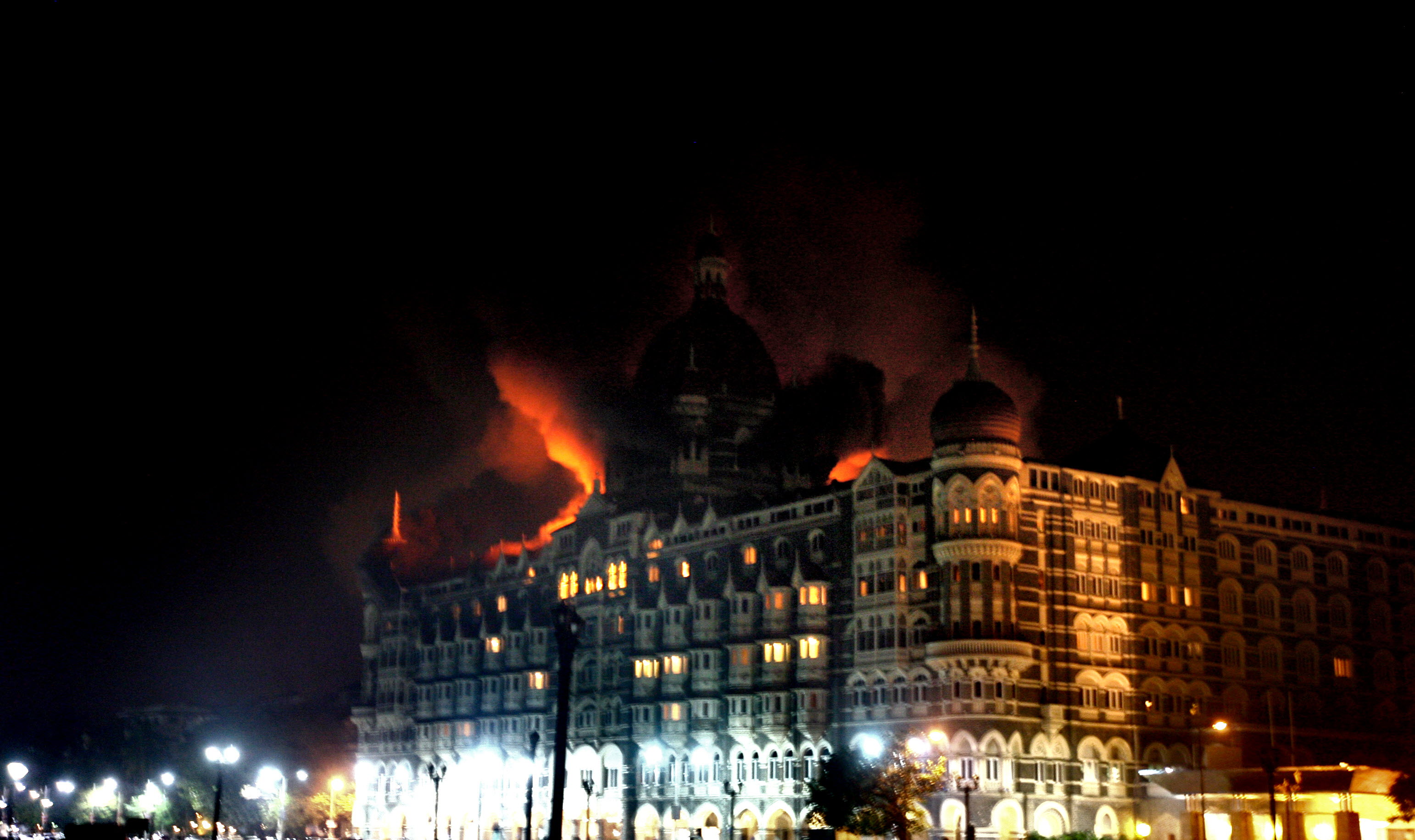 теракт в мумбаи в 2008 отель тадж